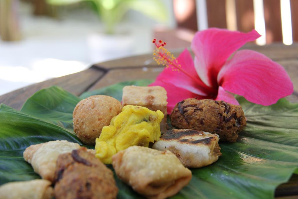 Hotel Dhivehi Experience Dhigurah  Zewnętrze zdjęcie